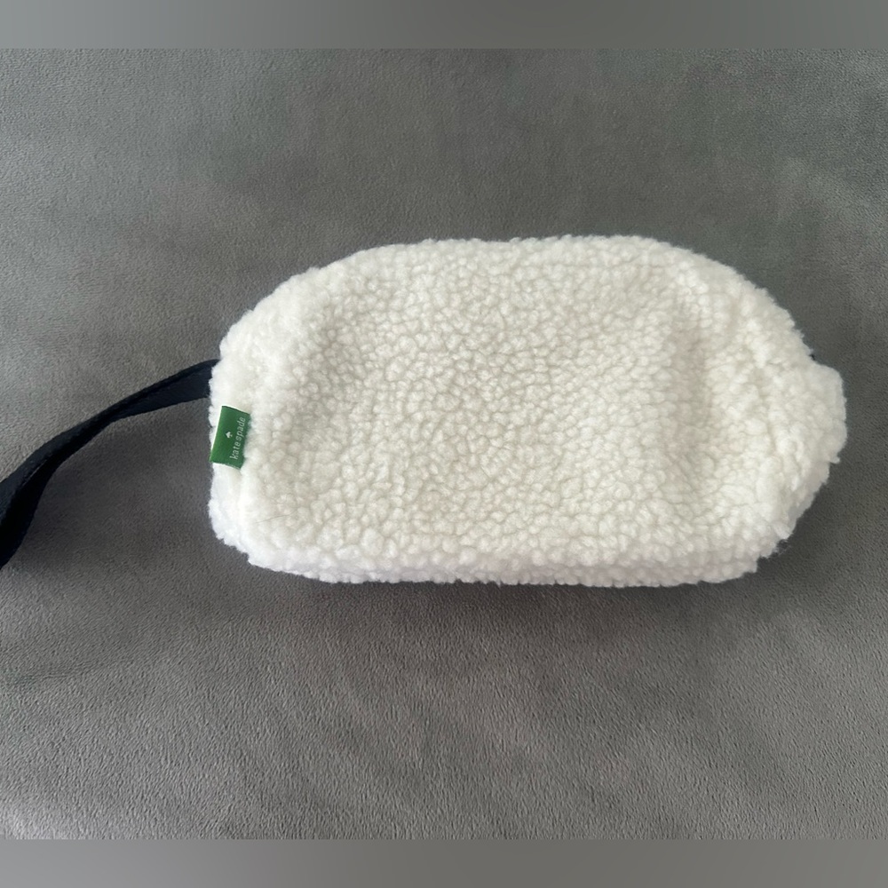 New Kate Spade Sherpa Pouch